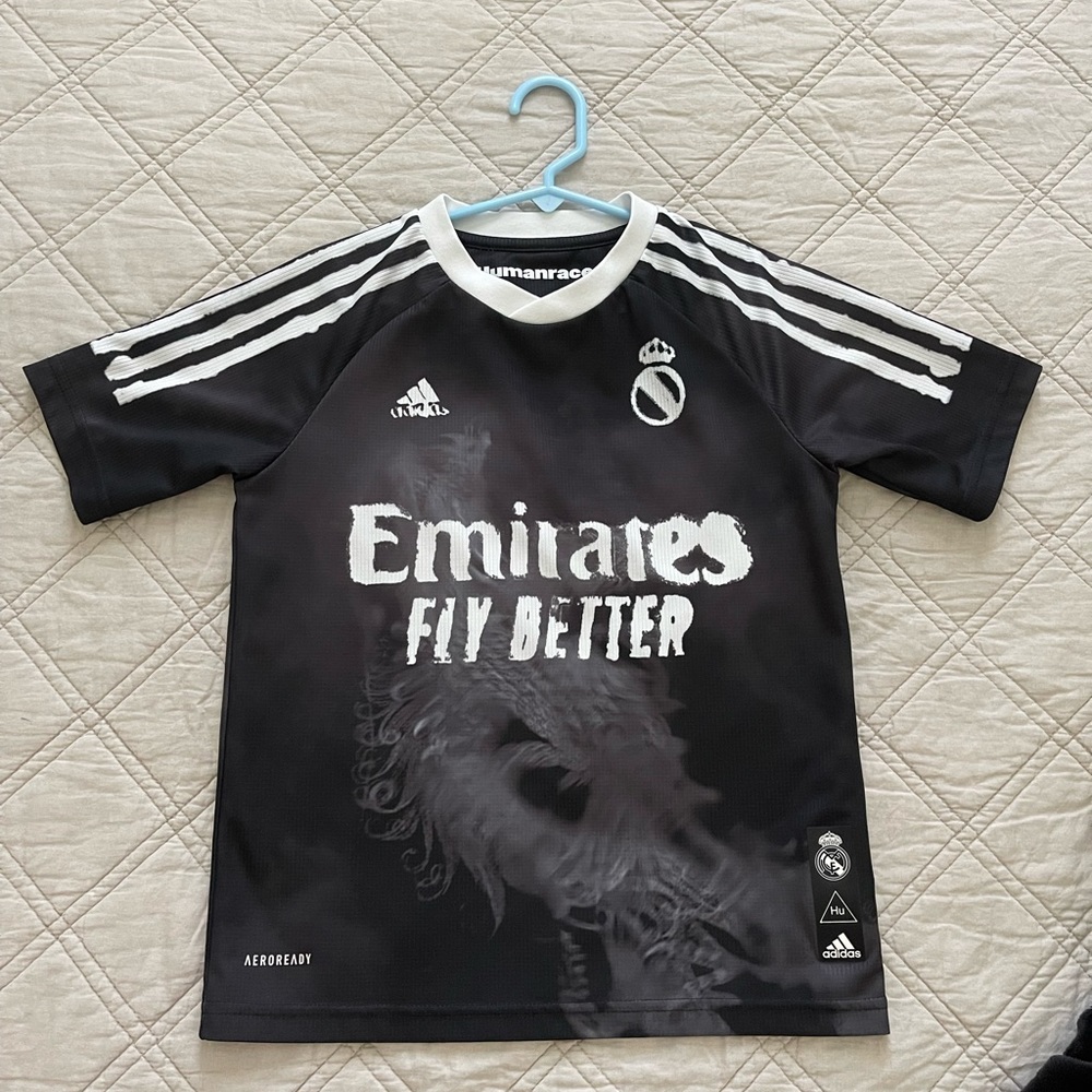 Kids adidas shirt